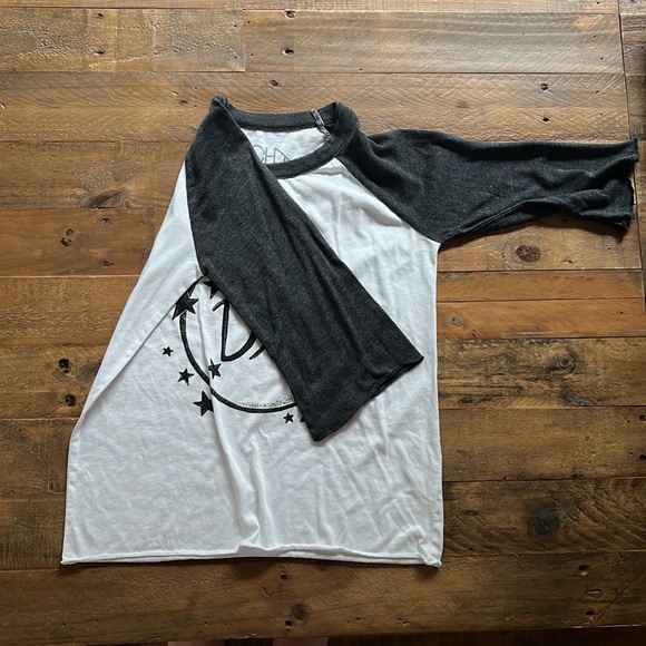 chaser tee - Picture 2 of 3